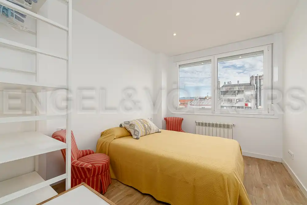 Bedroom of Flat for rent in Vigo   with Heating and Furnished