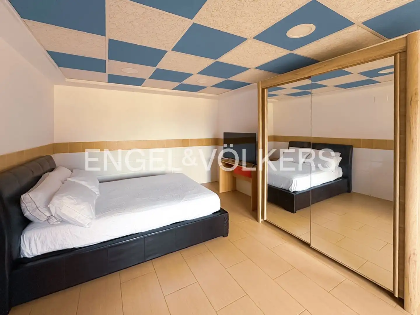 Habitación de Casa o chalet de alquiler en Torrent con Aire acondicionado, Calefacción y Jardín privado