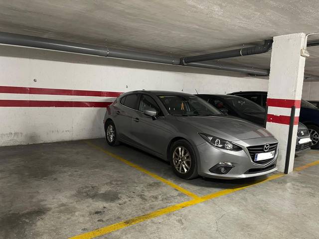 Garaje en Venta en VIRGEN DE LAS ANGUSTIAS en Santa Rosa - Valdeolleros