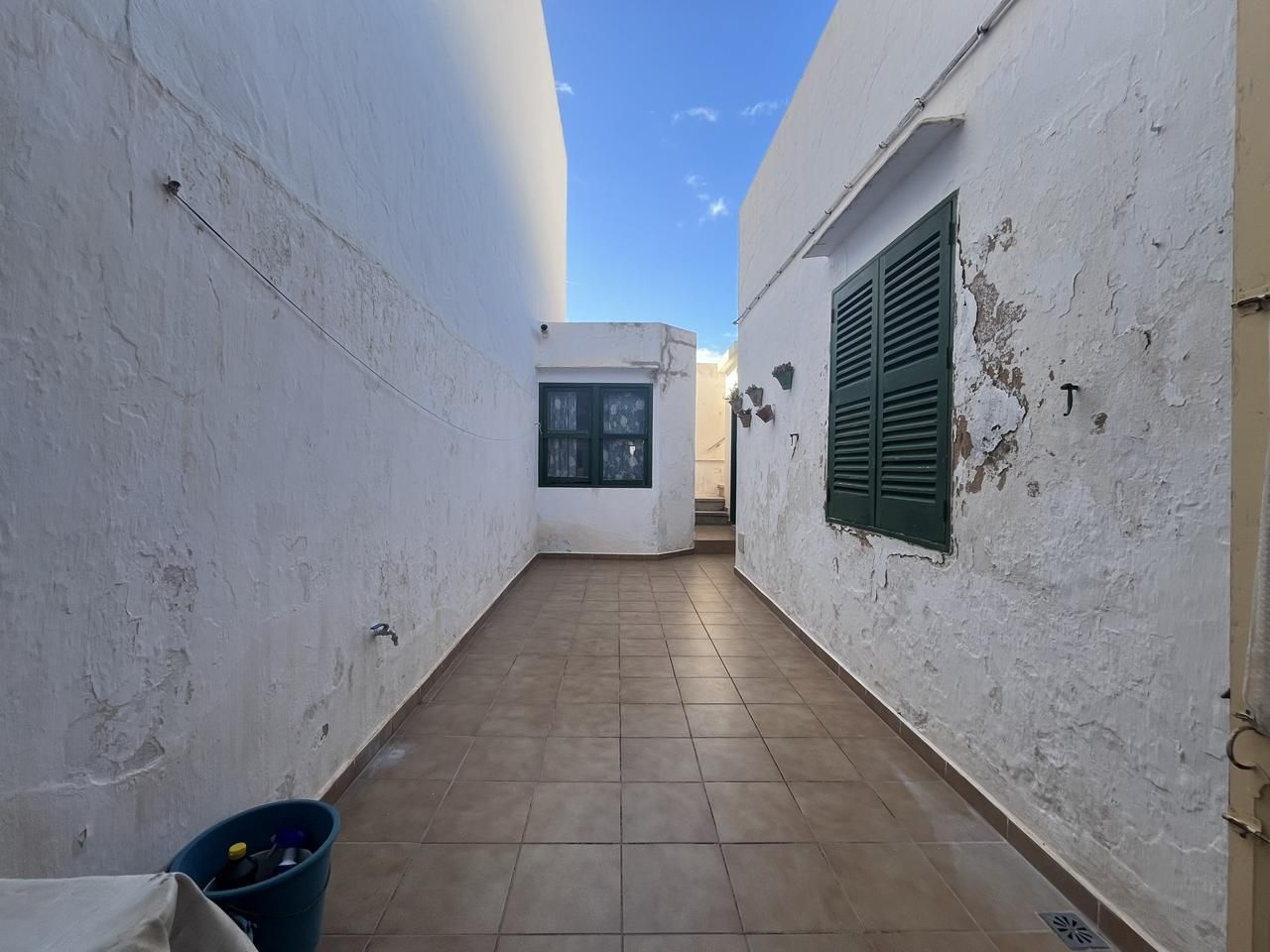 Exterior view of Single-family semi-detached for sale in Ciutadella de Menorca