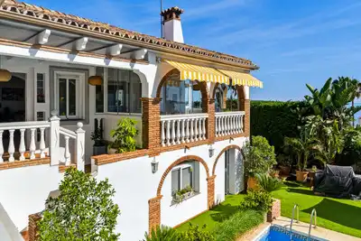 Detached house with pool for sale in El Faro de Calaburra - Chaparral, imagen 48
