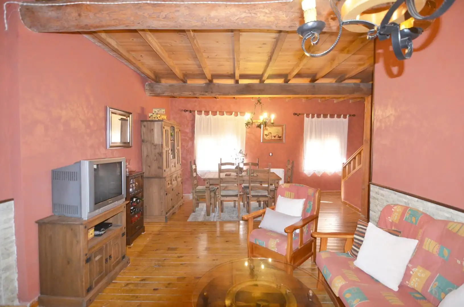 Sala de estar de Casa o chalet en venta en Villanueva del Conde con Calefacción, Trastero y Amueblado