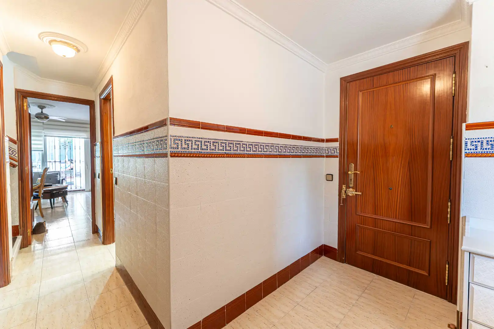 Maisonette zum Verkauf in Fuenlabrada mit Klimaanlage, Heizung und Terrasse