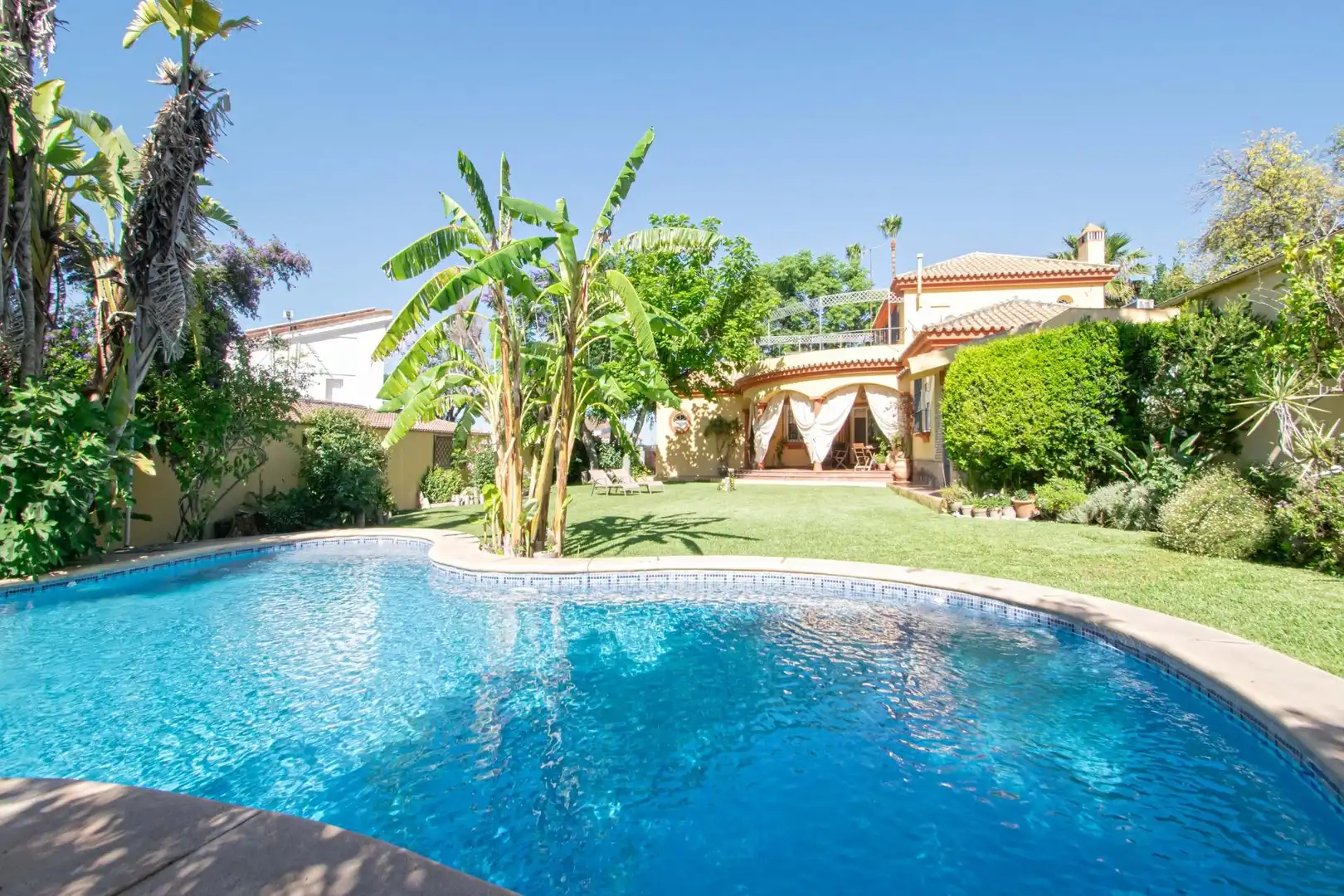 Chalet con piscina en venta en Valencina de la Concepción, imagen 13