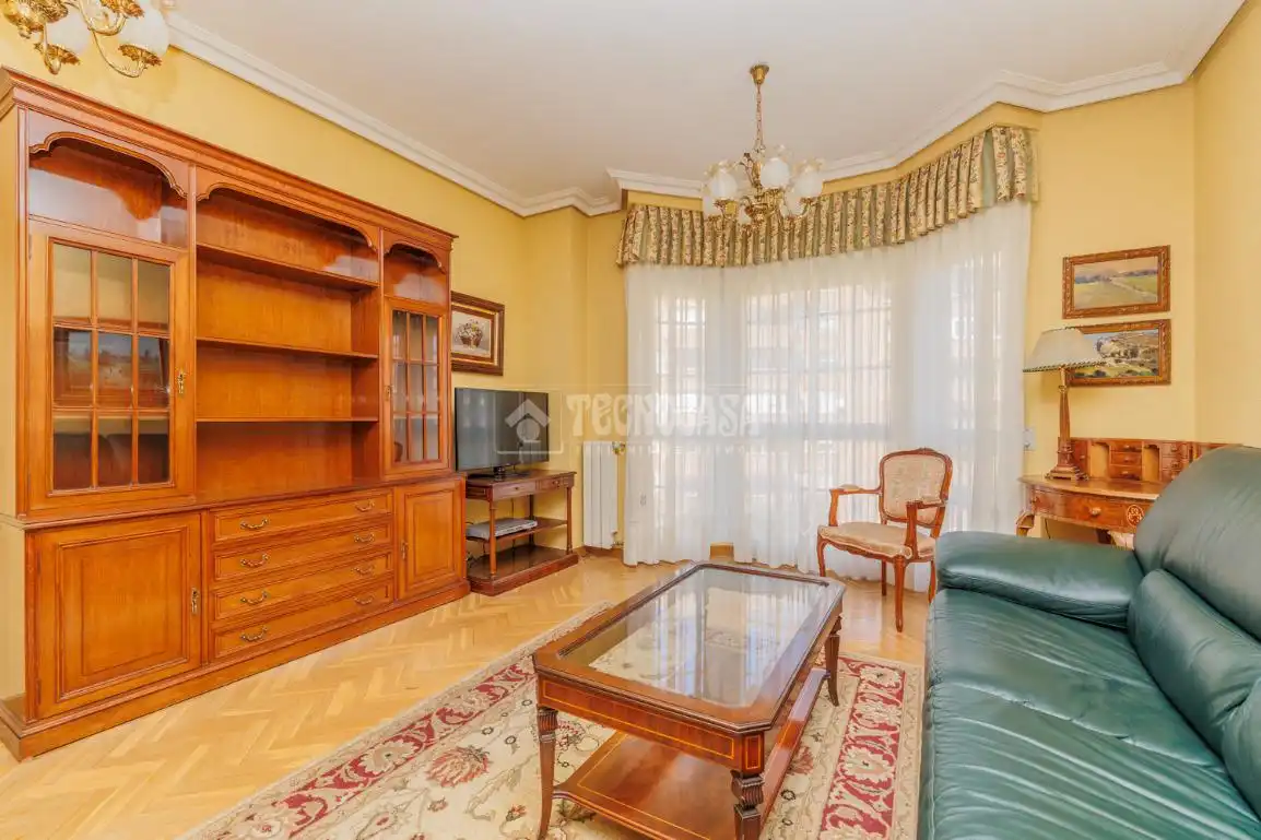 Sala de estar de Piso en venta en Madrid con Aire acondicionado, Calefacción y Parquet