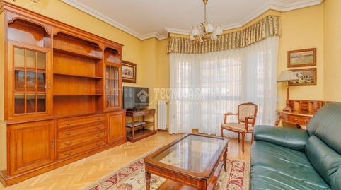 Foto 3 de Pis en venda a Pueblo Nuevo, Madrid Capital