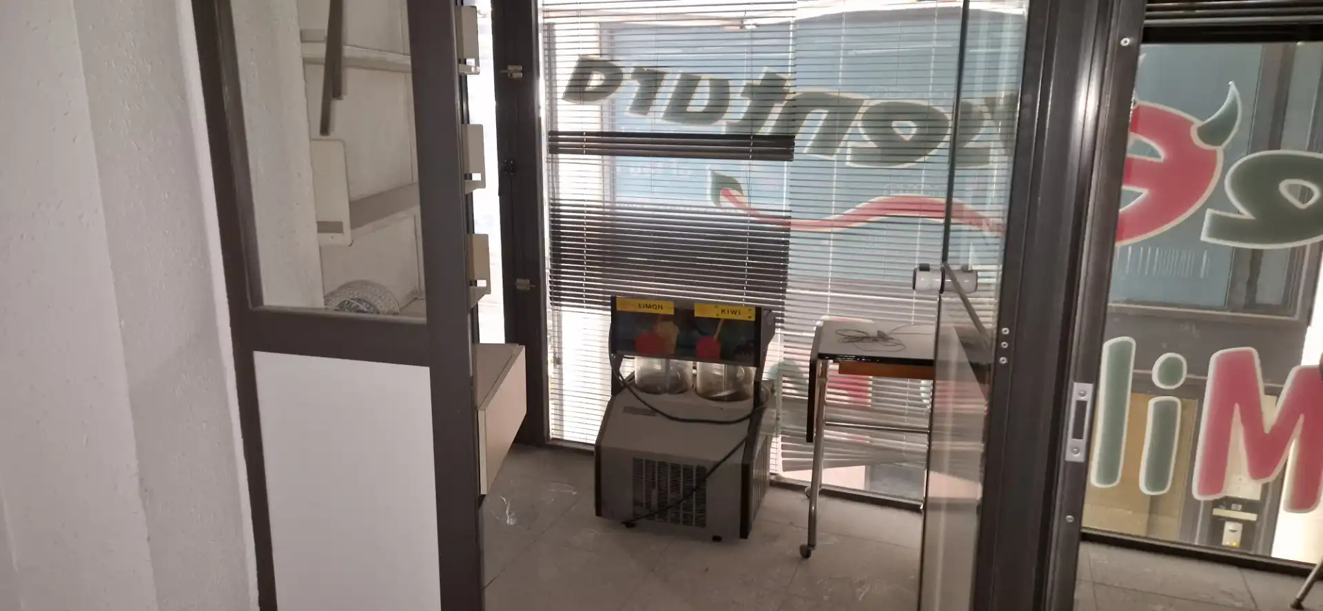 Business premises for sale in Plaça de la Puríssima Sang, imagen 6