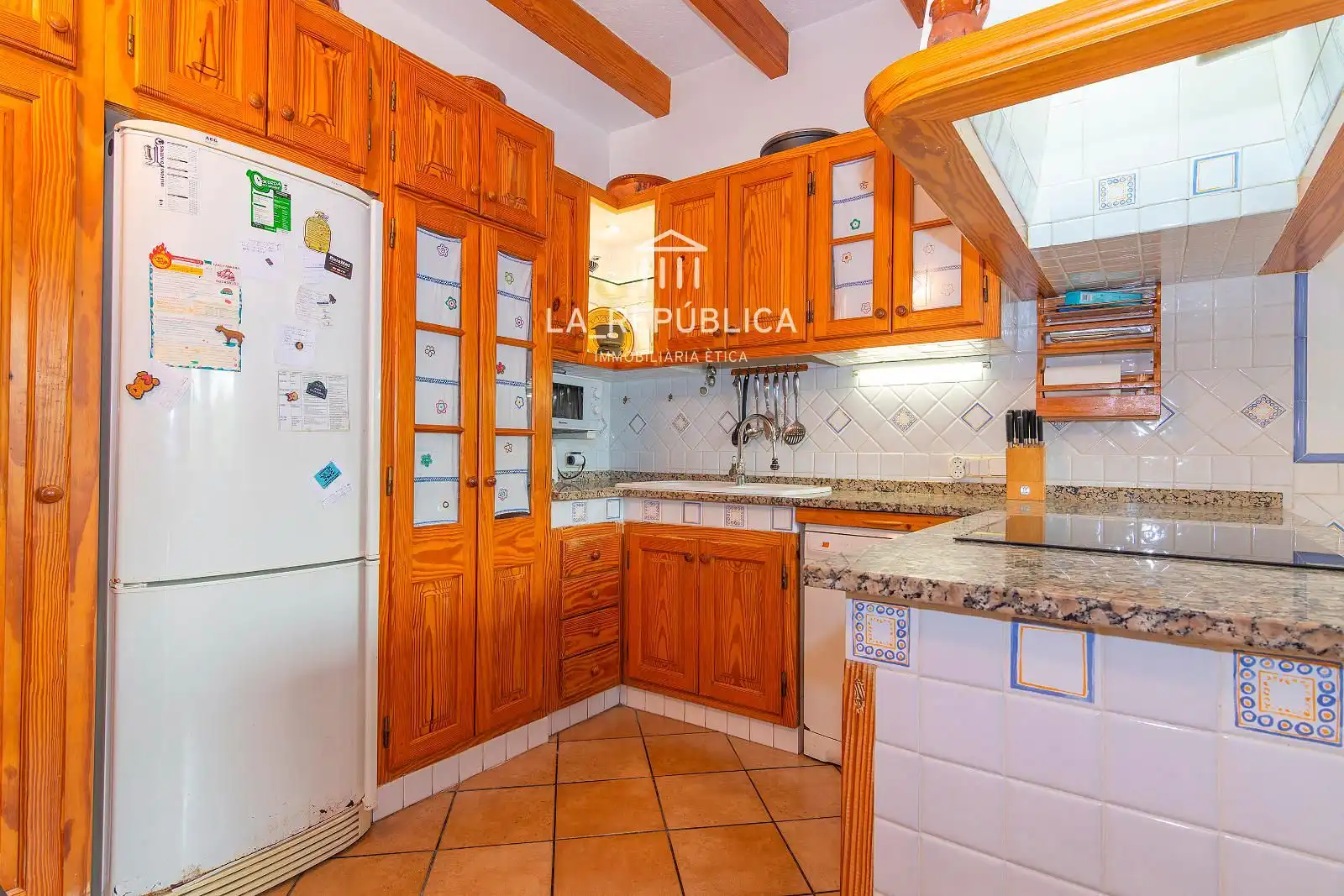 Cocina de Casa o chalet en venta en Cabrera de Mar con Aire acondicionado, Calefacción y Jardín privado