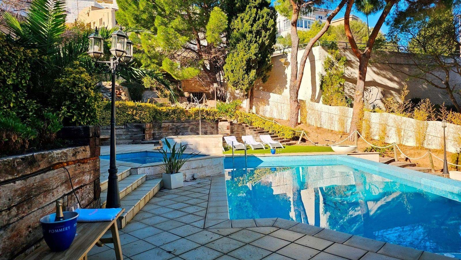 Piscina de Casa o chalet en venta en Llançà con Aire acondicionado, Calefacción y Terraza