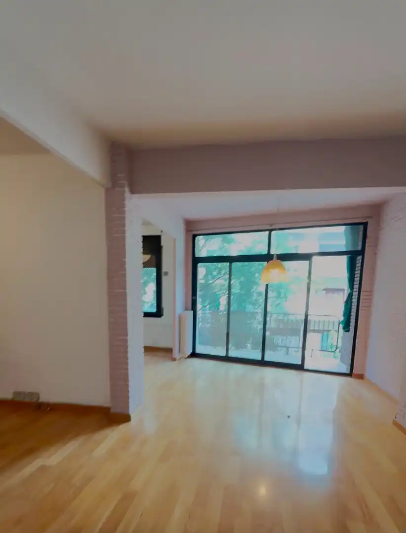 Piso en venta en Barcelona con Calefacción, Parquet y Trastero