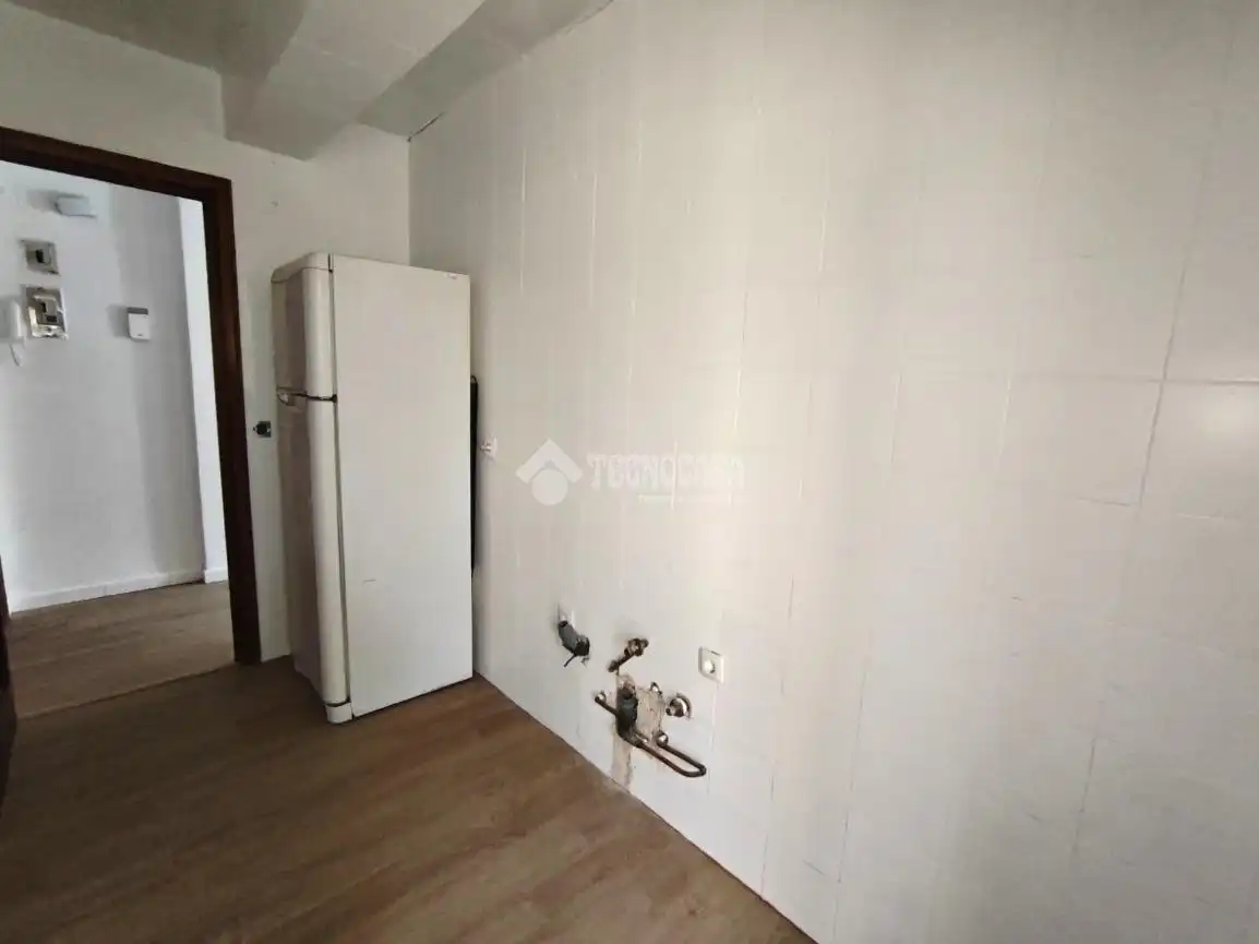 Cuina de Pis en venda en Móstoles amb Calefacció, Parquet i Terrassa