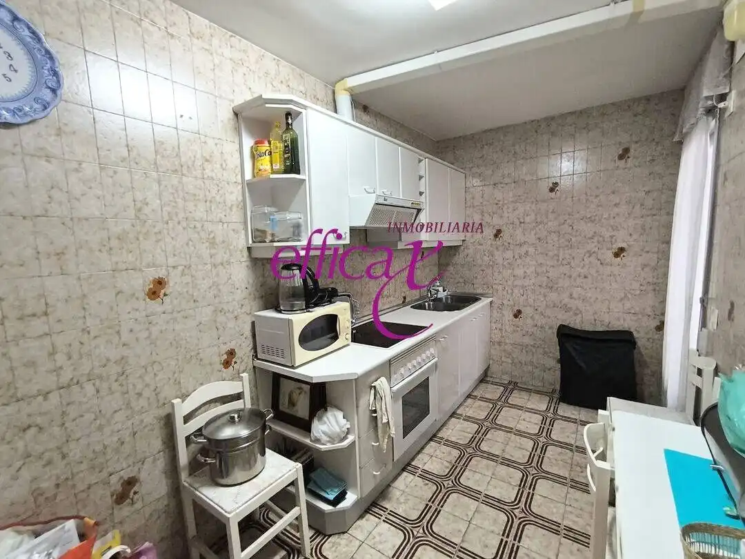 Kitchen of Flat for sale in Erustes  with Heating