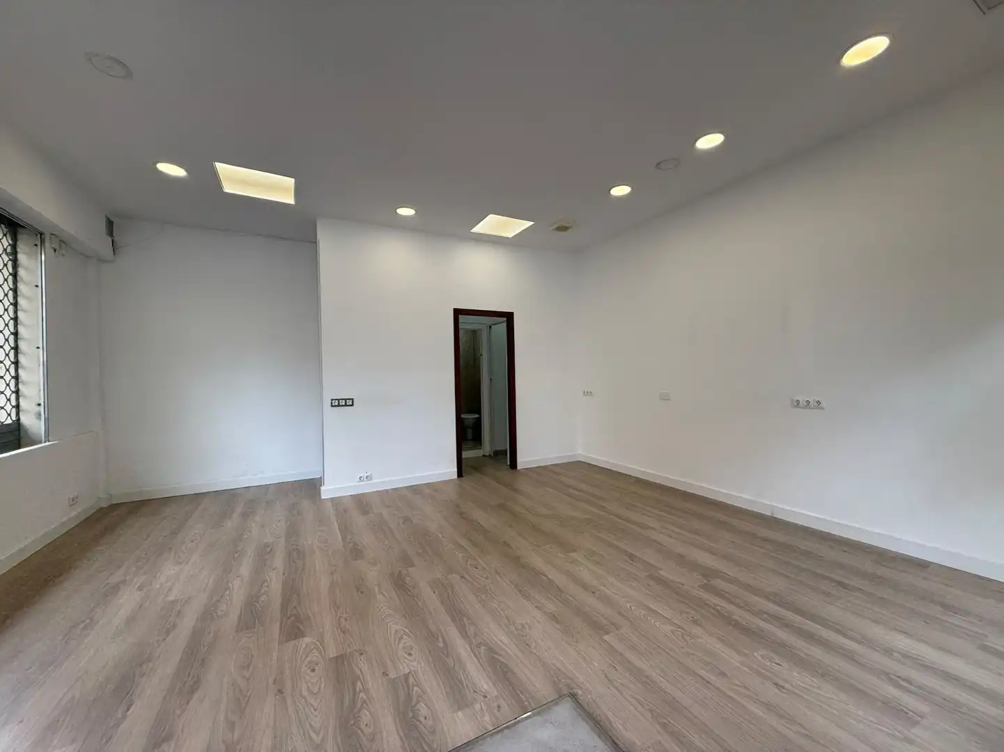 Commercial properties for rent in Gavà