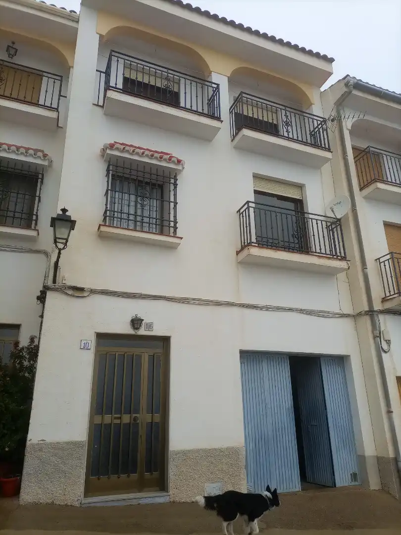 Casa amb terrassa en venda a Calle Altillo 16, imagen 2
