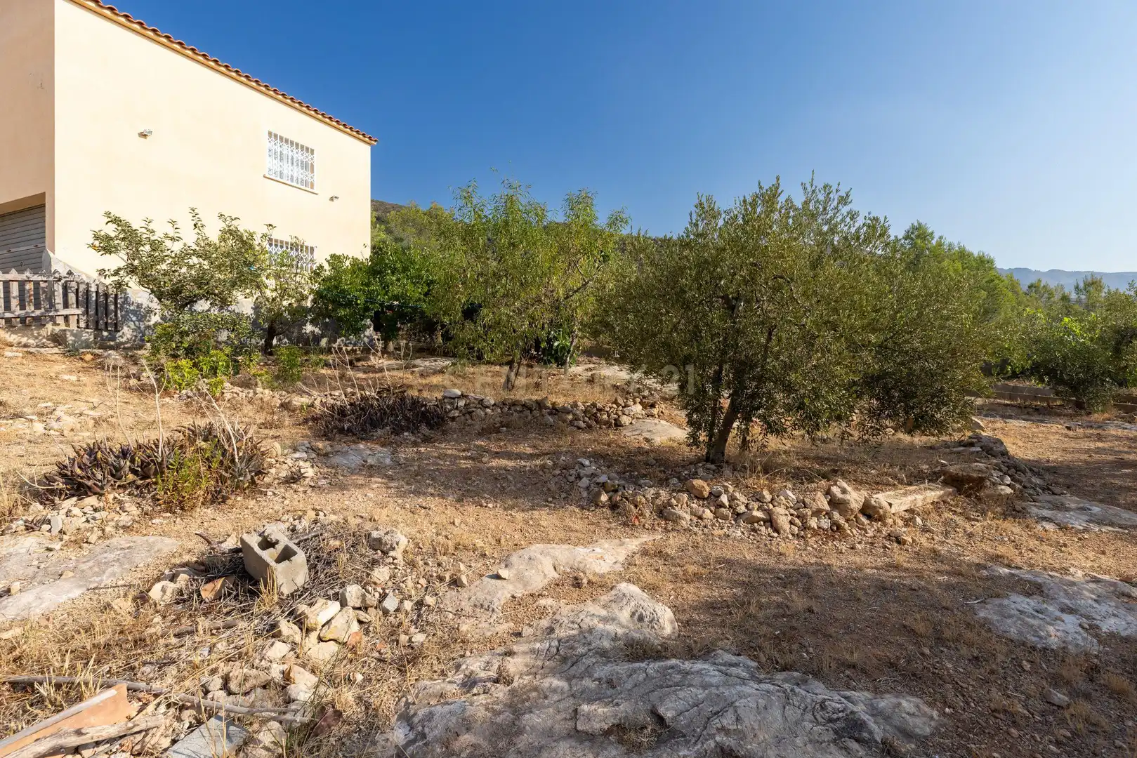 Houses for sale in El Montmell  with Air Conditioner and Private garden