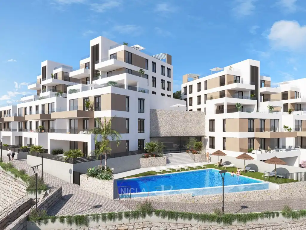 Apartment with pool for sale in Avenida Alcazaba