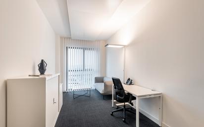 Office to rent in  Madrid Capital  with Air Conditioner, Furnished and Internet