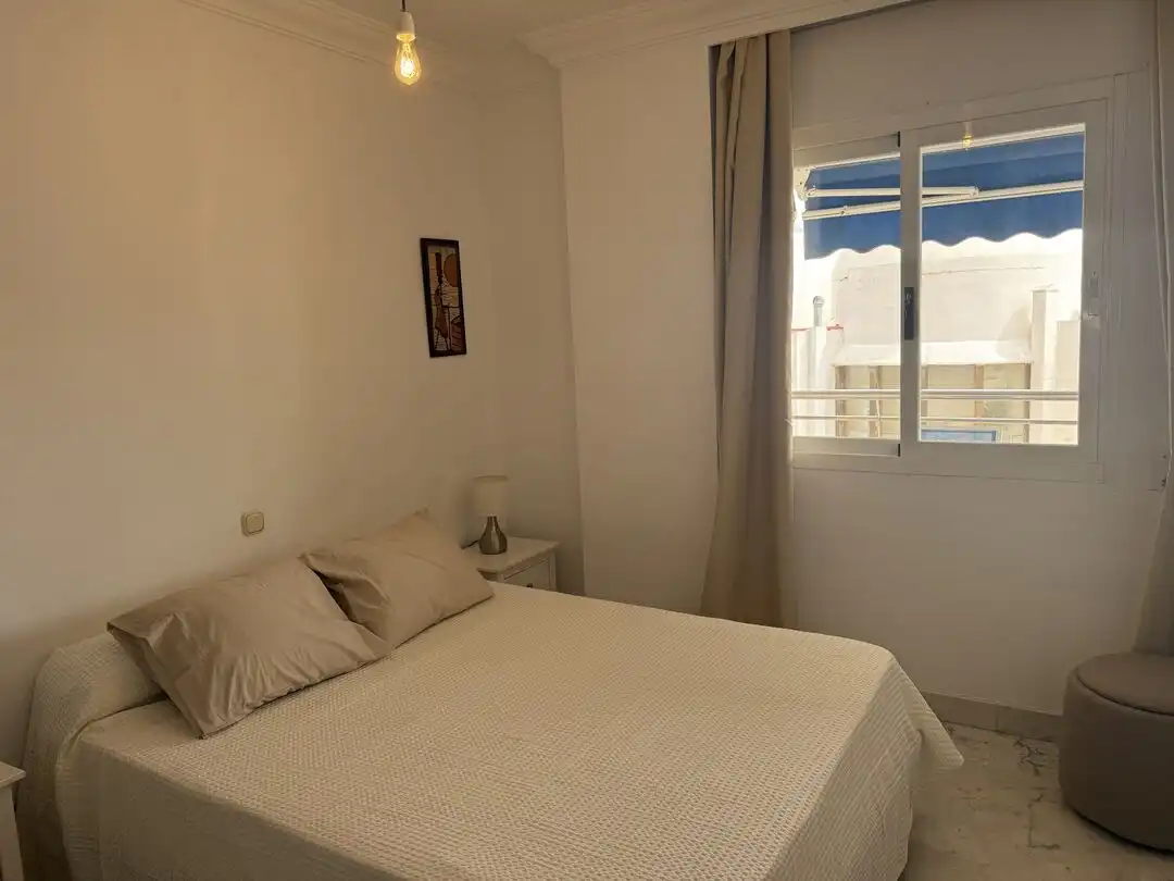 Bedroom of Flat for rent in Marbella  with Terrace