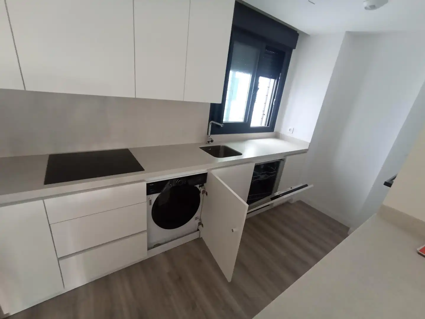 Flat with pool to rent in Bellavista - La Palmera, imagen 4