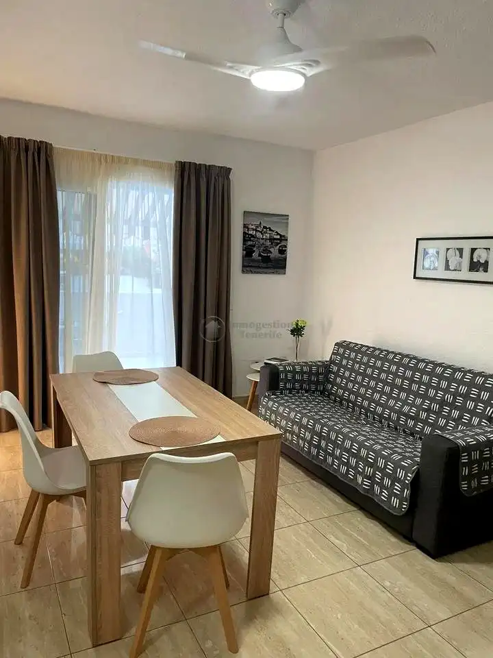 Apartament de lloguer a Arquitecto Gomez Cuesta, Playa de las Américas
