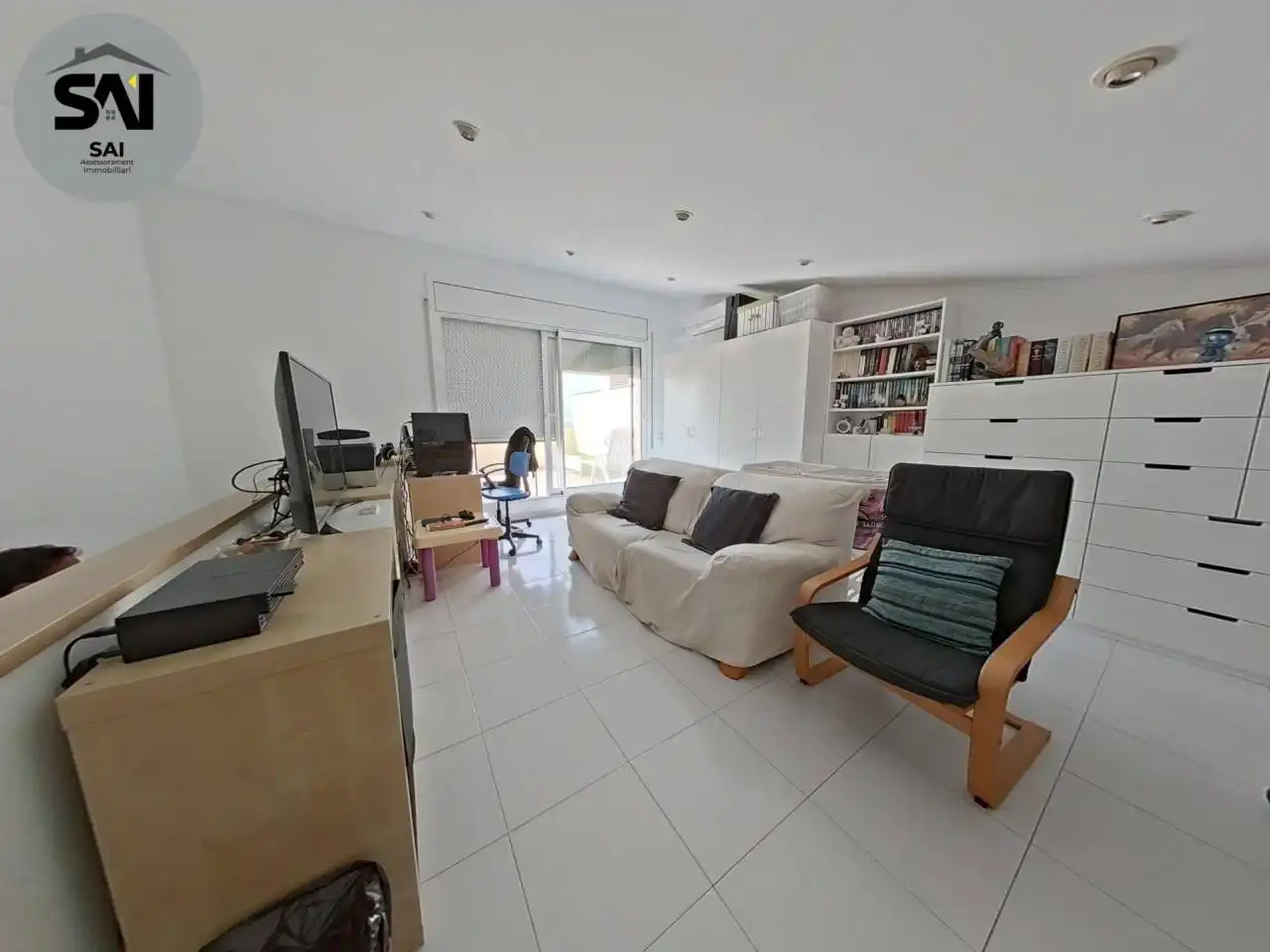 Sala de estar de Casa o chalet en venta en Castellar del Vallès con Aire acondicionado, Calefacción y Parquet