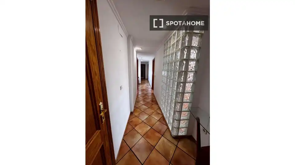 Apartamento para compartir en Dénia con Aire acondicionado, Calefacción y Terraza