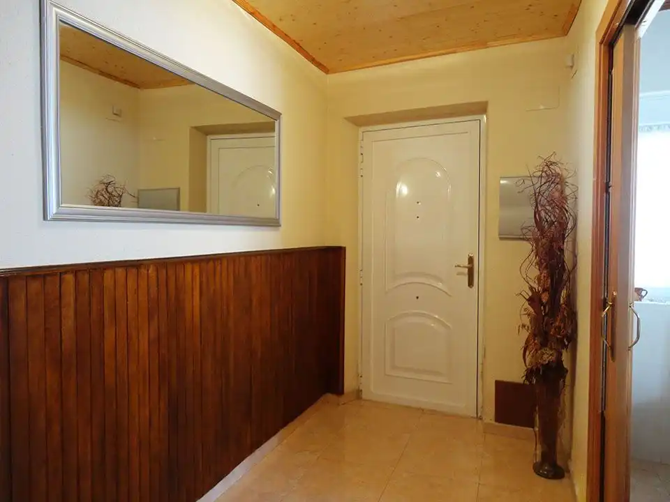 Casa adosada en venda en Espejón amb Jardí privat, Traster i Moblat