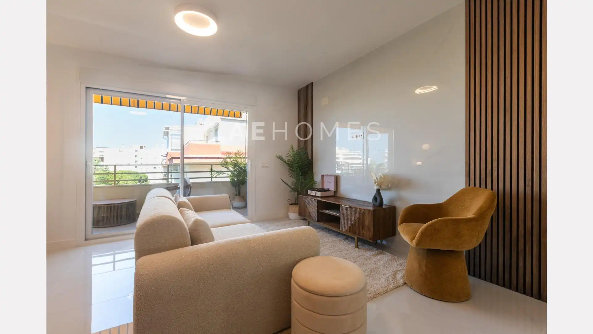 Living room of Attic for sale in Marbella  with Terrace