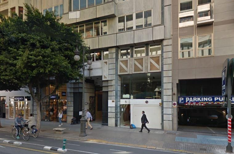 Garage to rent in Carrer de Colón, 8, El Pla del Remei