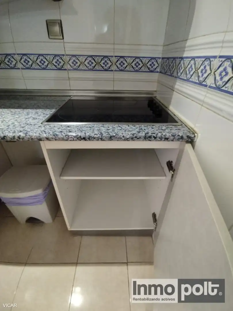 Piso de alquiler en Calle las Encinas, La Envía