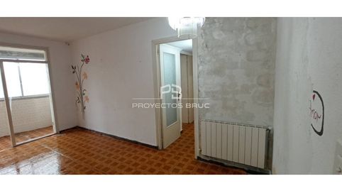 Foto 4 de Piso en venta en Calle Pedraforca, Ciutat Meridiana, Barcelona Capital