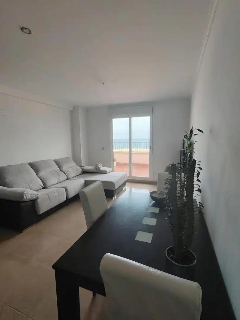 Sala de estar de Piso en venta en Carboneras con Terraza, Amueblado y Balcón