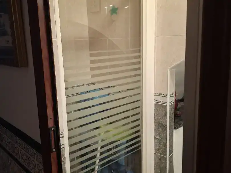 Baño de Piso en venta en Brozas con Aire acondicionado y Amueblado