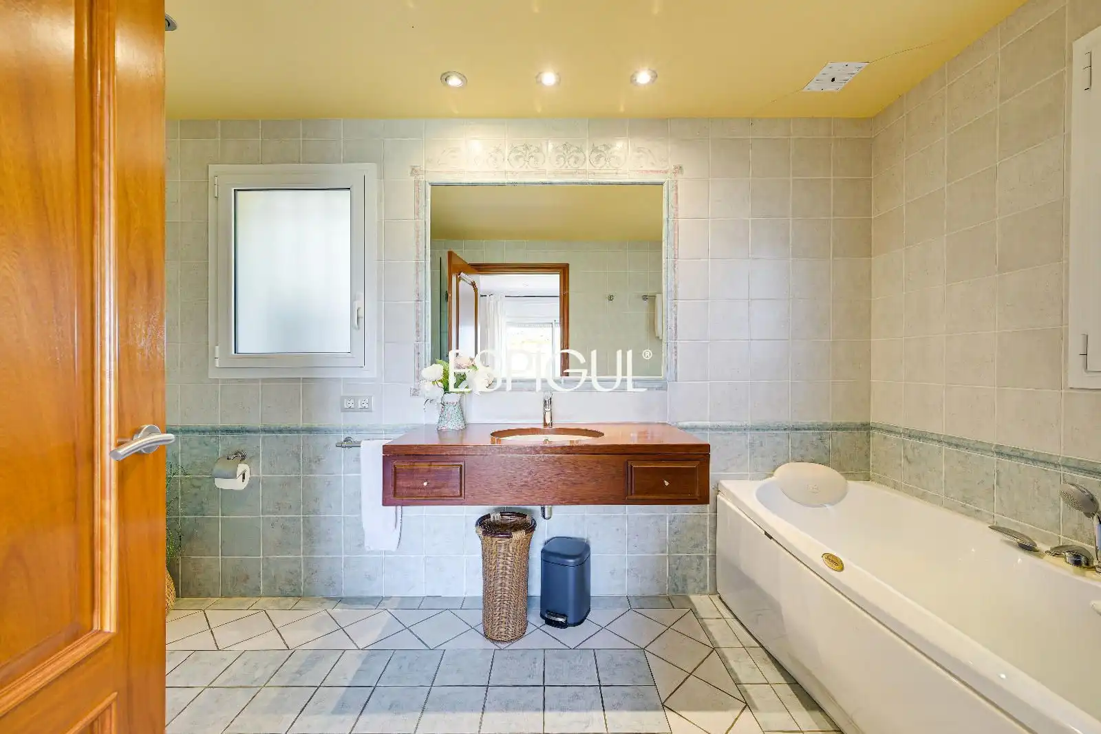 Baño de Casa o chalet en venta en Mont-ras con Aire acondicionado, Calefacción y Parquet