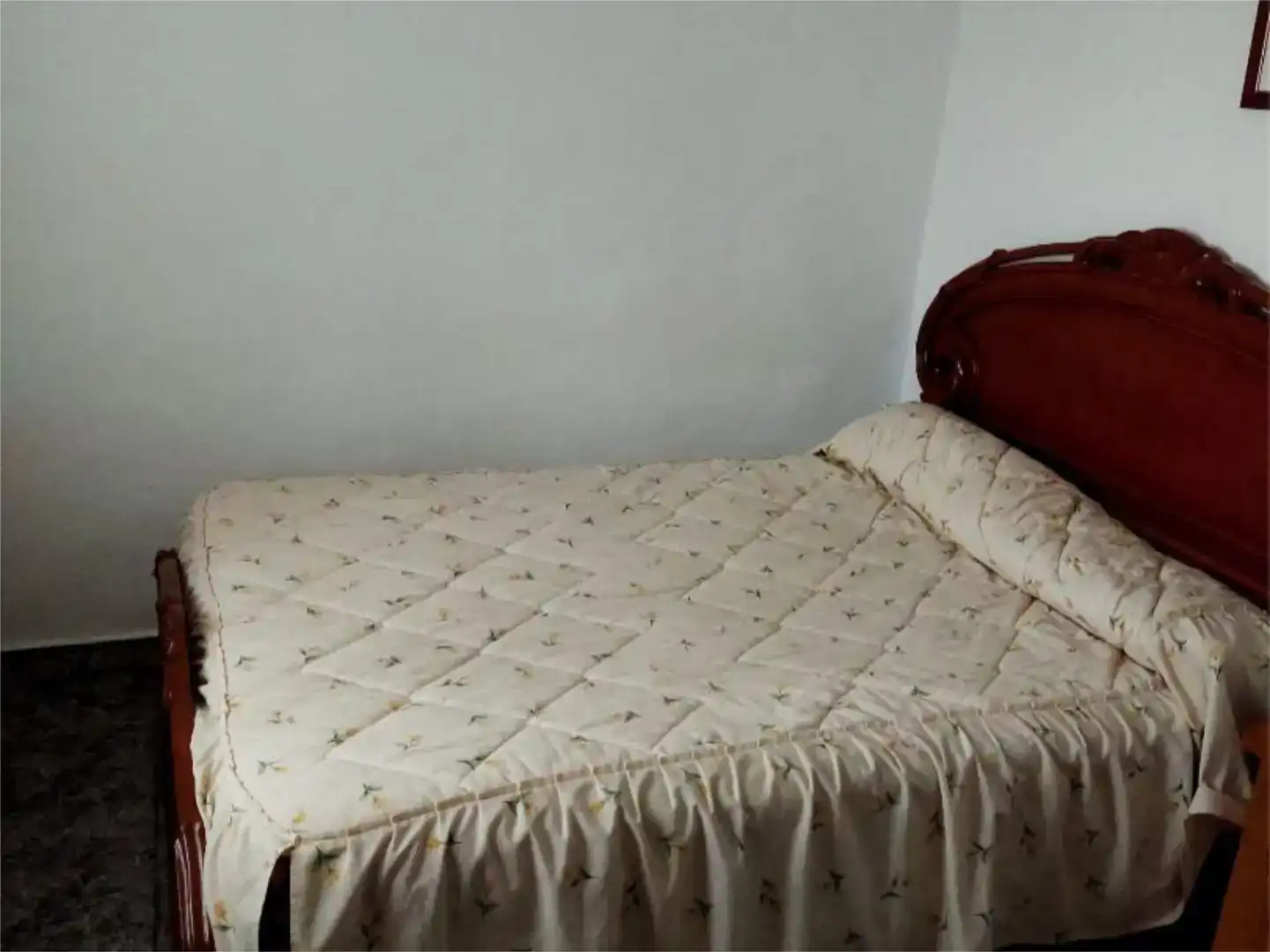 Dormitori de Pis en venda en Allande