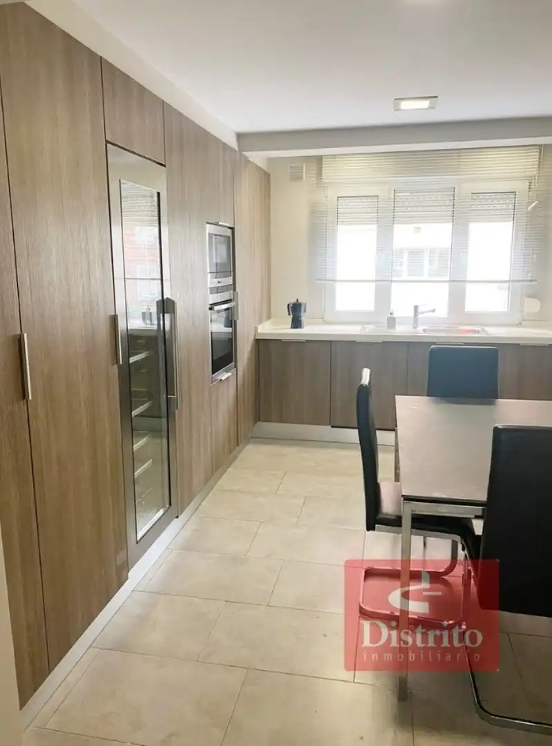 Flat for rent in Santander - José Hierro, General Dávila