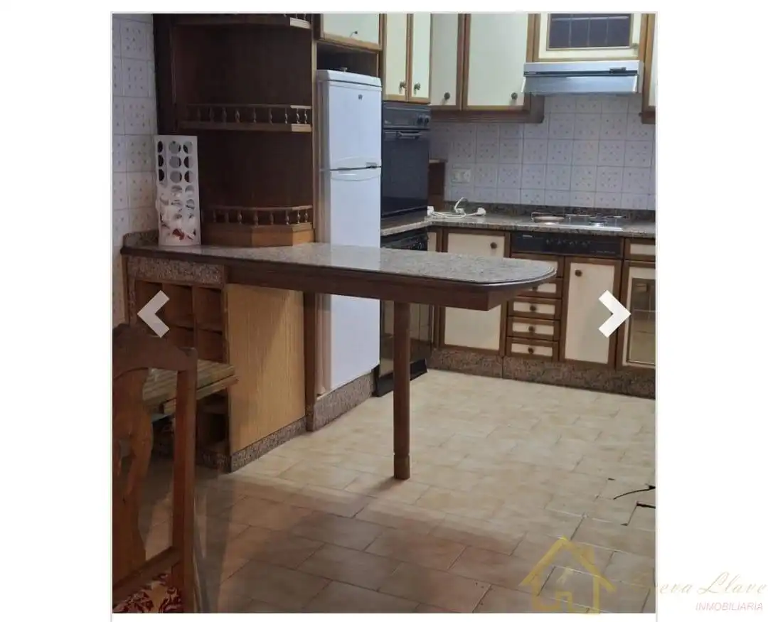 Cocina de Piso en venta en Lugo con Calefacción y Amueblado