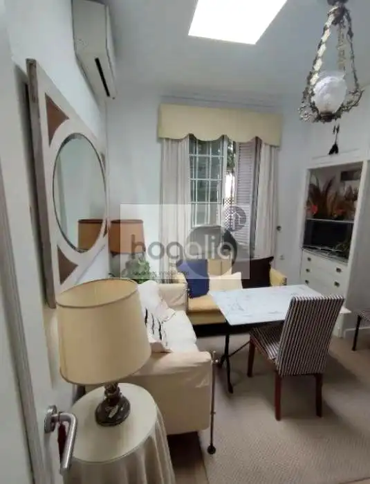 Living room of Study for rent in Sevilla  with Air Conditioner and Furnished