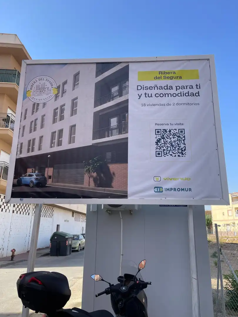 Flat with lift for sale in Calle Calle del Pino, imagen 4