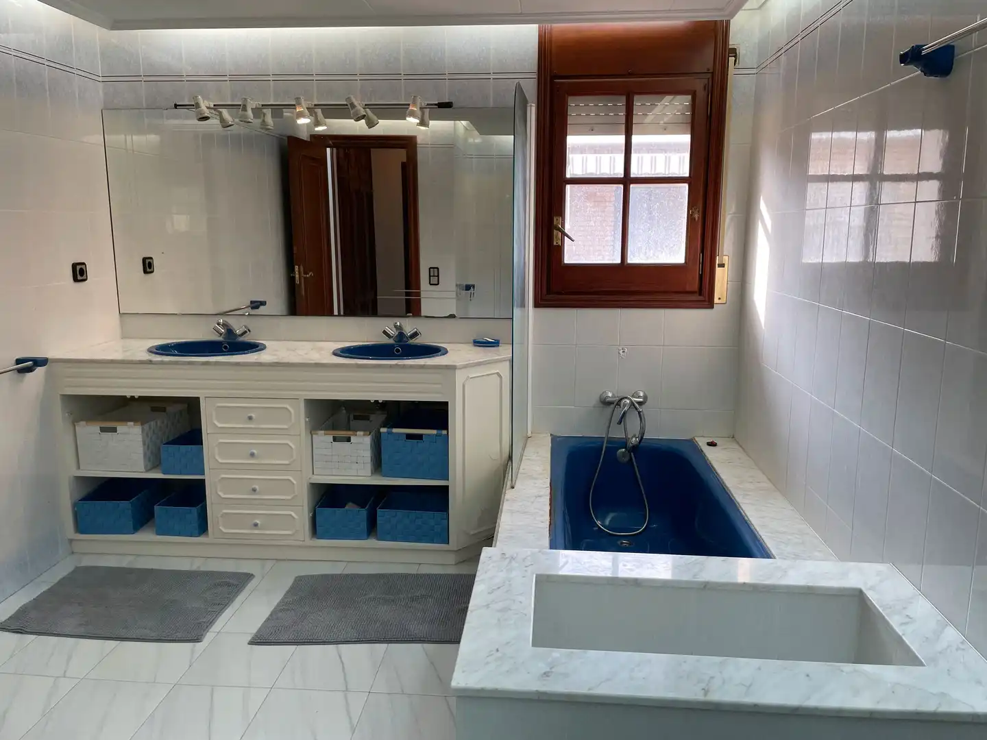 Bathroom of Houses for sale in Cambrils  with Air Conditioner, Private garden and Terrace