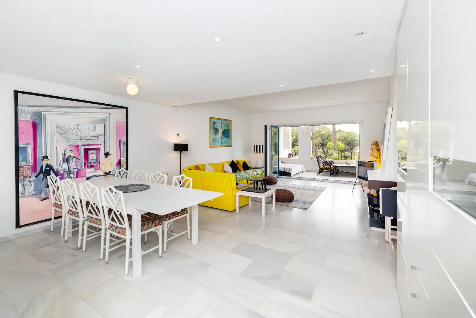 Sala de estar de Piso en venta en Marbella con Aire acondicionado, Calefacción y Terraza