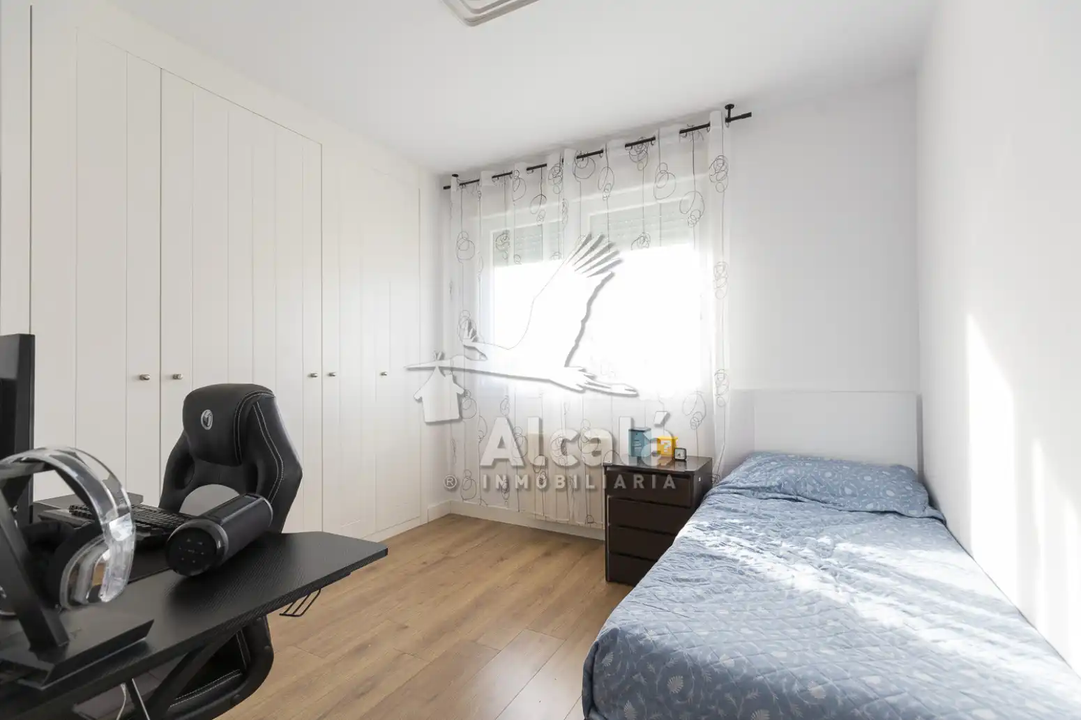 Habitación de Piso en venta en Alcalá de Henares con Aire acondicionado, Calefacción y Trastero