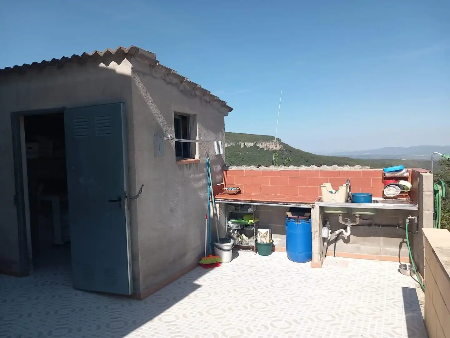 Terrassa de Casa o xalet en venda en Torrelles de Foix amb Calefacció i Traster