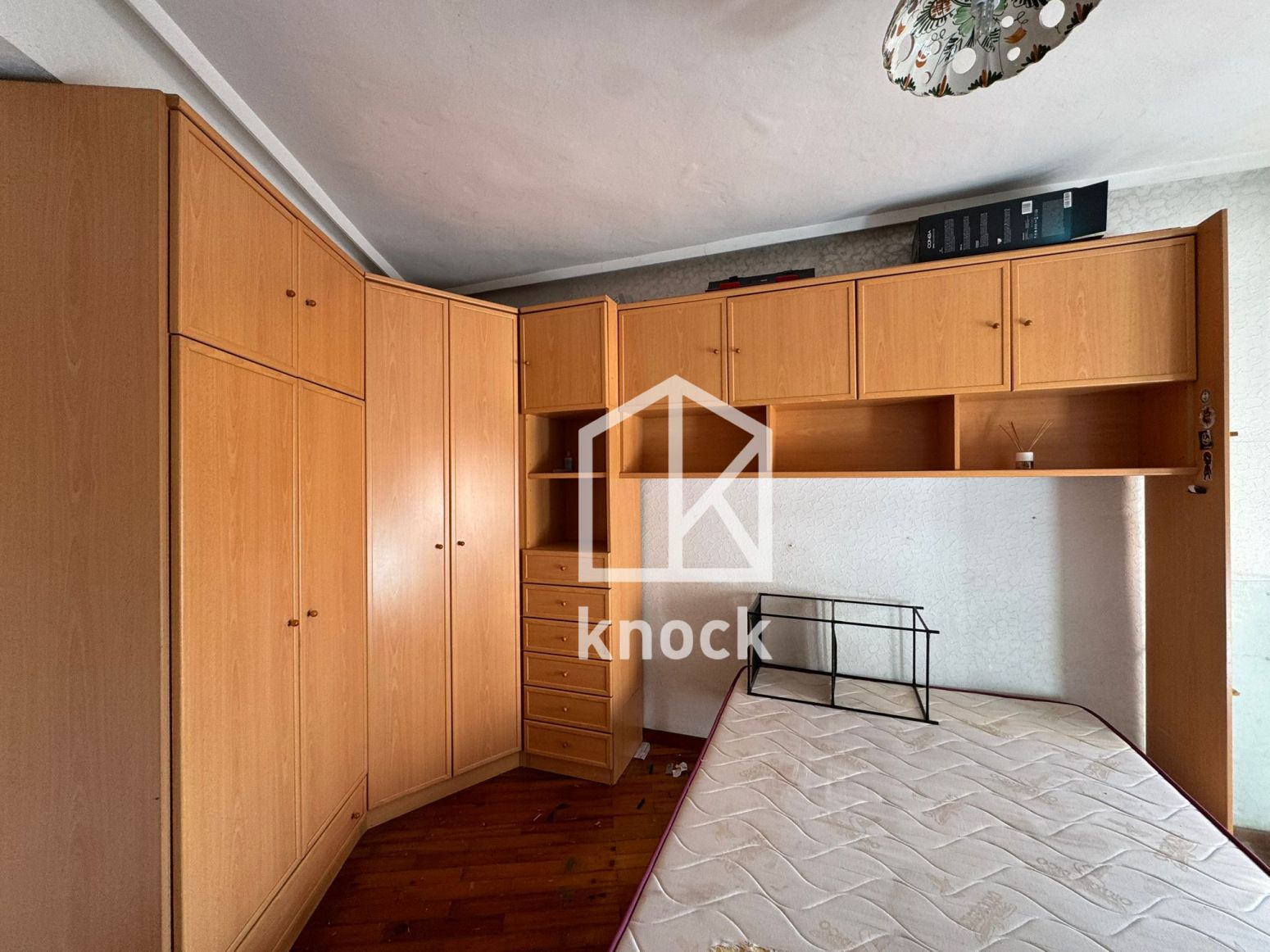 Cuina de Pis en venda en Gijón  amb Parquet i Traster