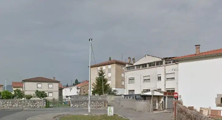 Vista exterior de Piso en venta en Torrelavega 