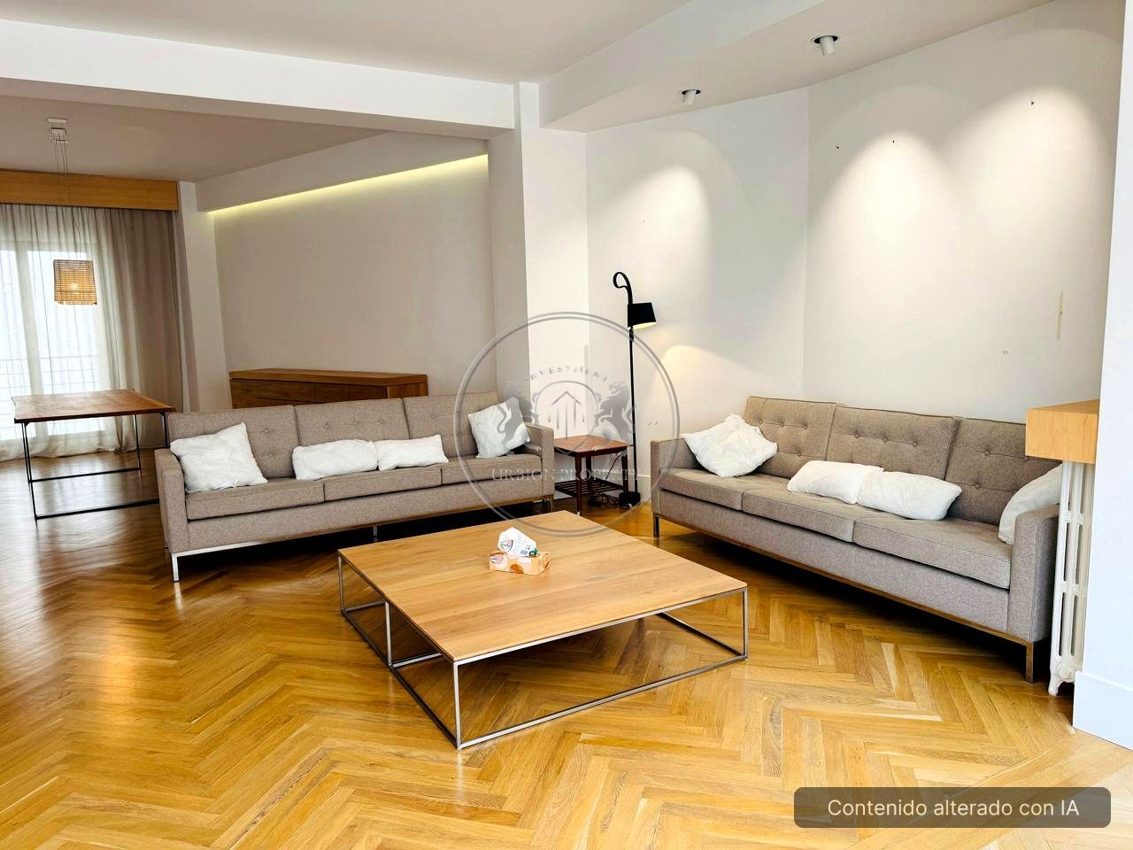 Sala de estar de Piso en venta en  Madrid Capital con Aire acondicionado, Terraza y Trastero