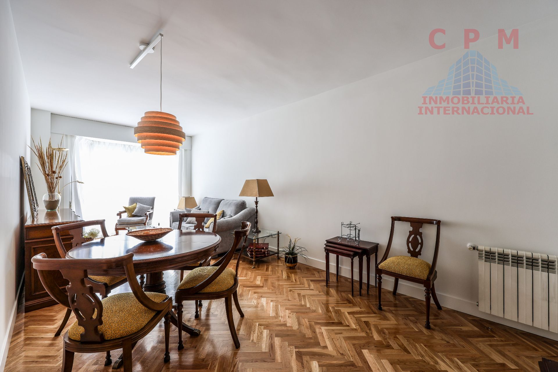 Sala d'estar de Pis de lloguer en  Madrid Capital amb Aire condicionat, Calefacció i Parquet