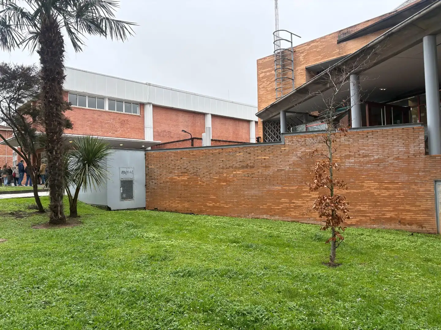 Außenansicht von Geschaftsraum zur Miete in Oviedo  mit Möbliert