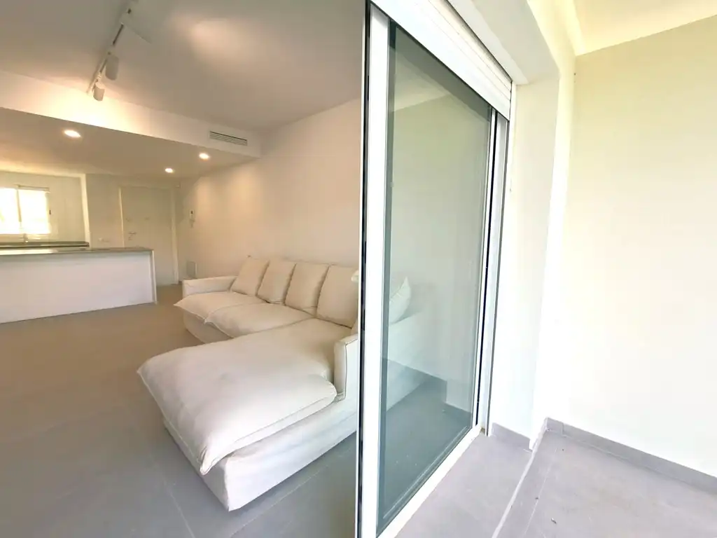 Sala de estar de Planta baja en venta en Dénia con Aire acondicionado, Calefacción y Jardín privado