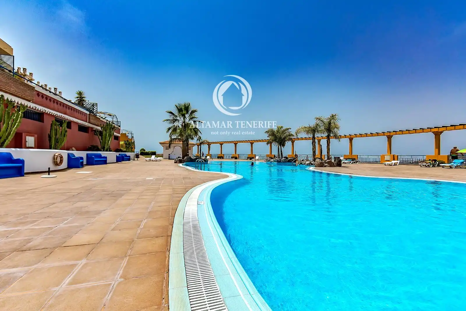Piscina de Apartament de lloguer en Adeje amb Terrassa, Traster i Piscina